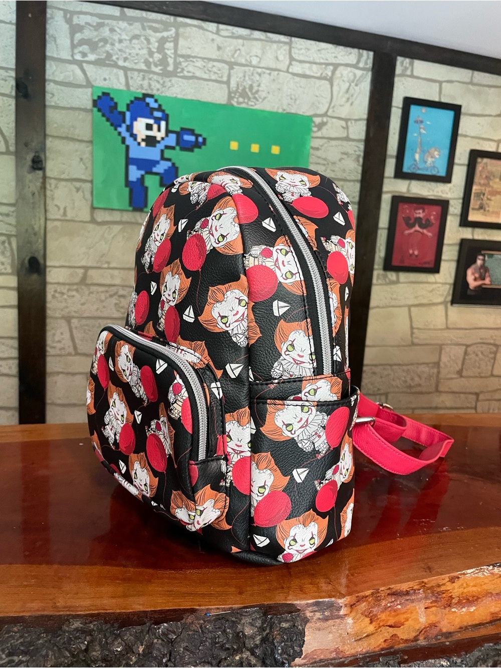 Funko Pop Pennywise Mini Backpack - Horror, IT, Stephen King - GUC - Picture 5 of 15